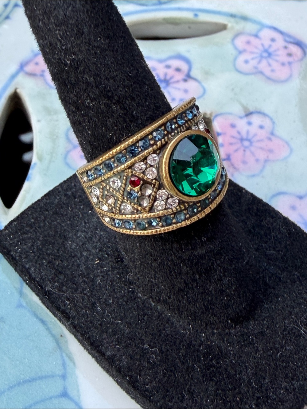 Heidi Daus “Elegant Know-How" Statement Ring *Size 6 - Picture 6 of 6